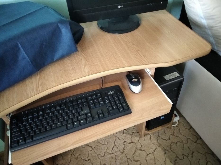 Vand birou calculator Bacău