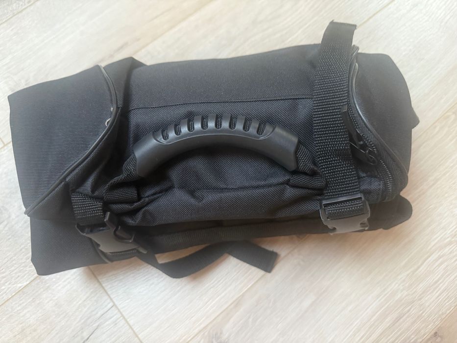 Vând geantă tip troler E-Twow