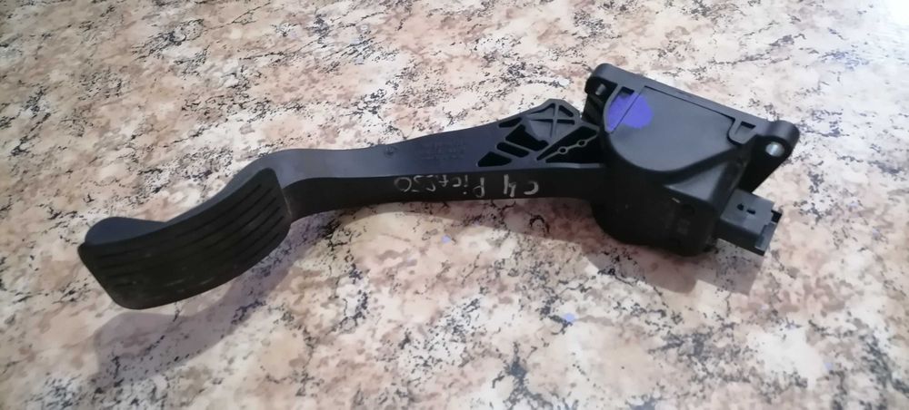 Педал за газ на пежо 307