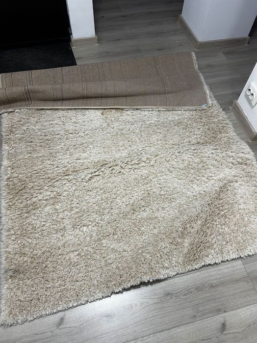 Covor alb-bej patrat Tomek Carpet 150x233 textura moale
