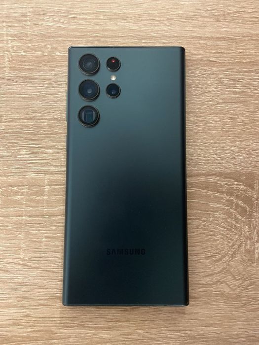 Samsung S22 ultra 12/256