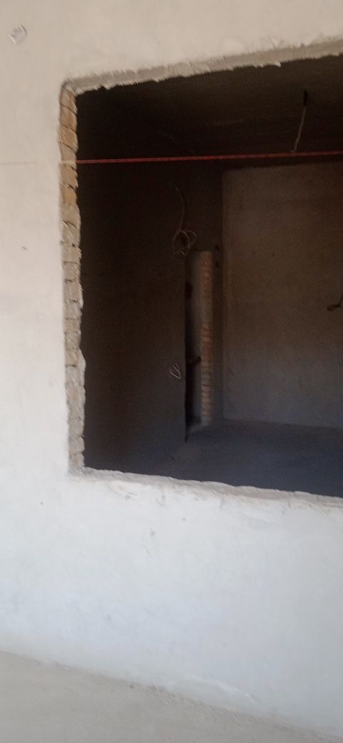 Уй сотилади. 2 хонали. 300 млн