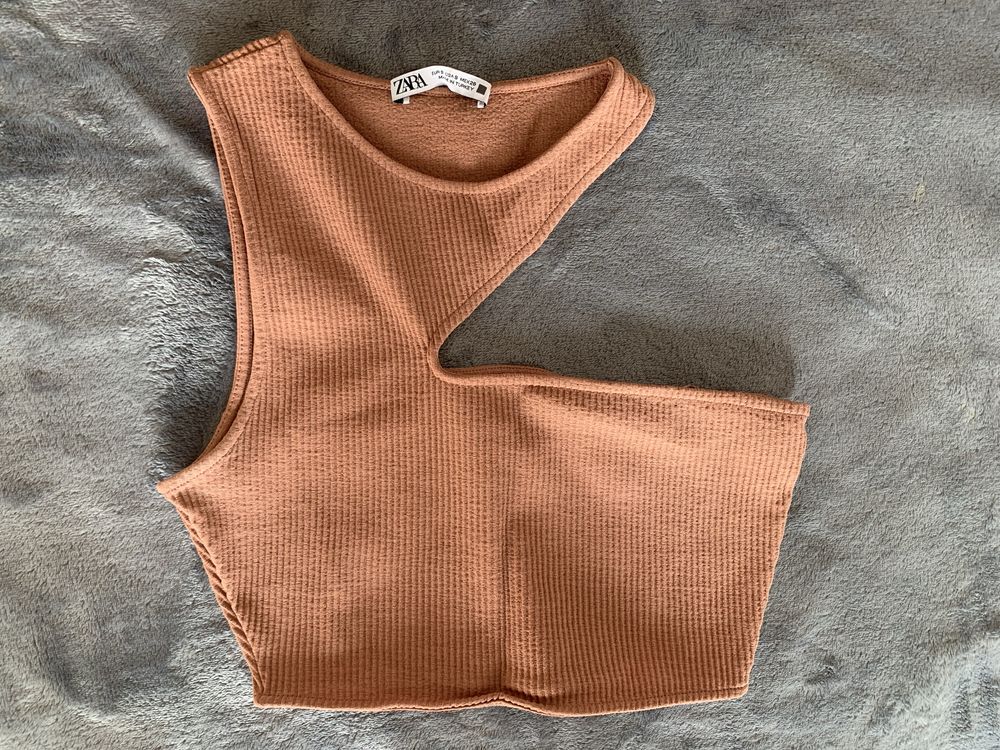 Дрешки на zara, reserved