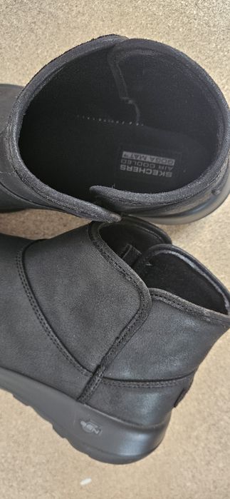 Ghete Skechers  NOI cu eticheta-On-The-Go Joy, Negru, 38