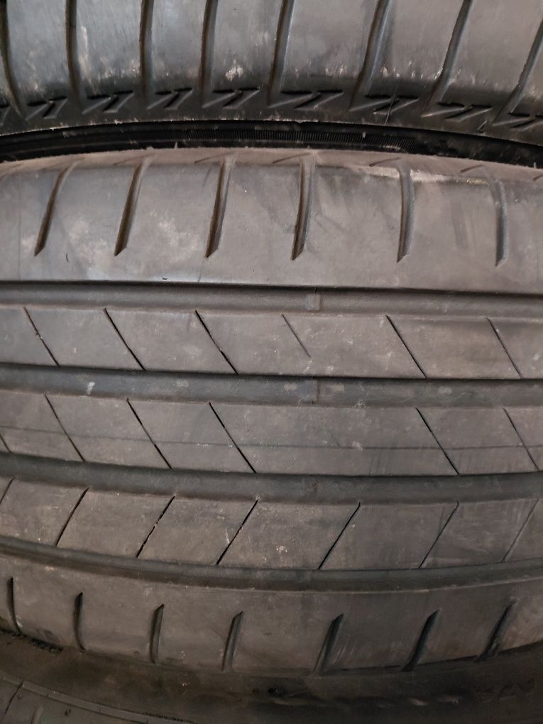 225/55/18" Bridgestone 2бр.гуми