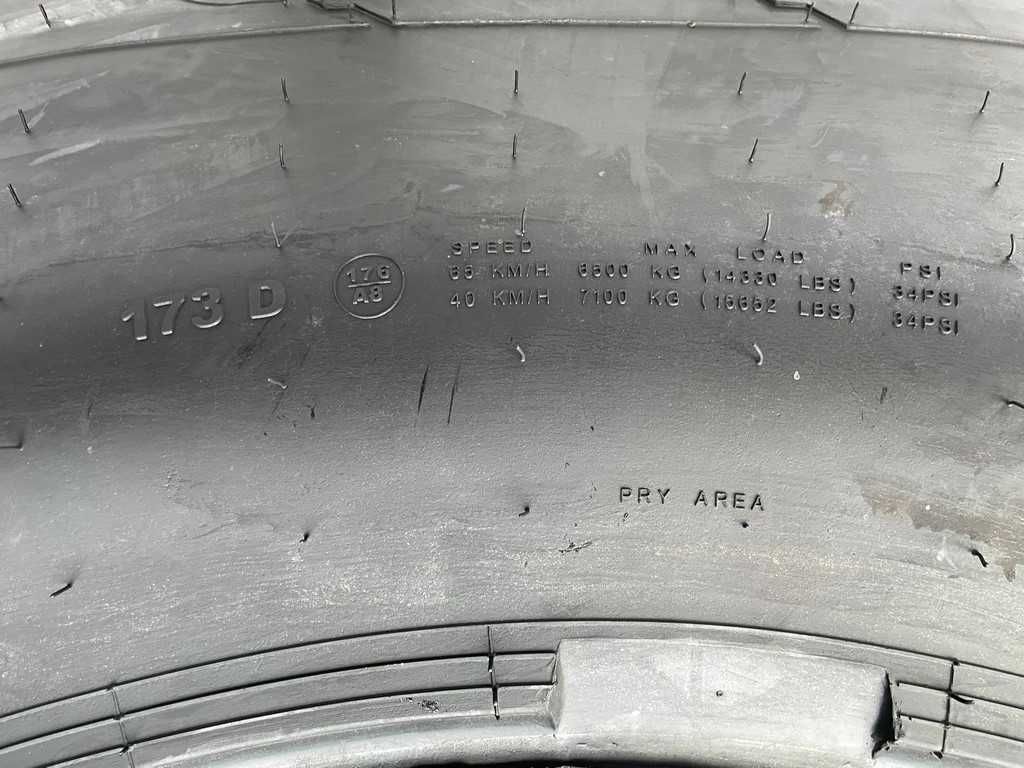 OZKA Anvelope noi Radiale de tractor spate 650/85 R38 Cauciucuri