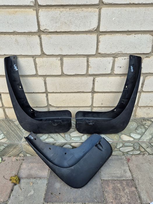 Брызговики на инфинити (новые)