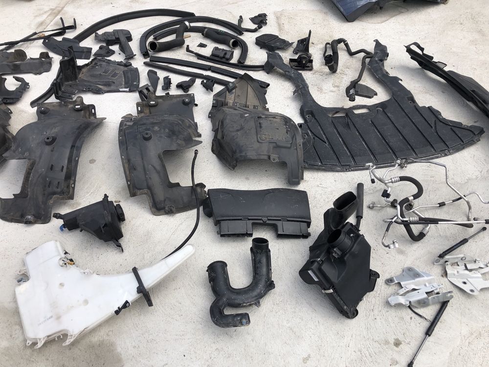Scut,carenaj,furtun,carcasa,conducta ac,ornament BMW X1 e84