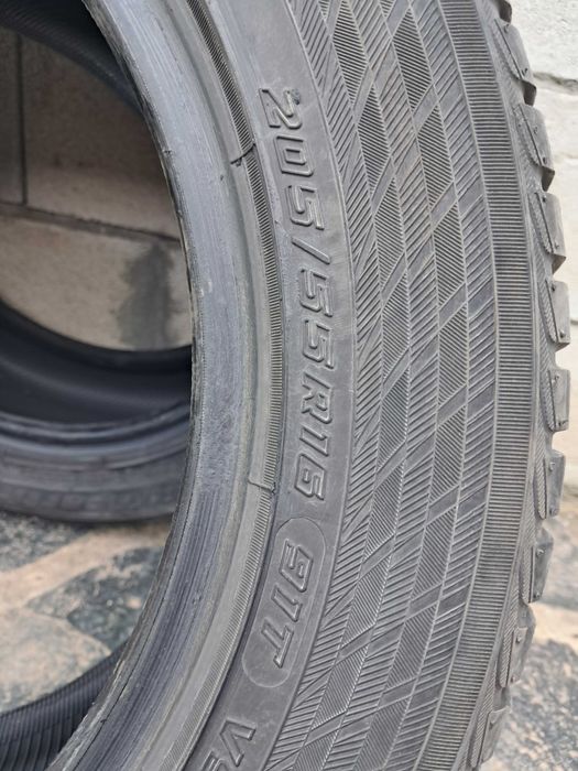 Зимни гуми YOKOHAMA 205/55/16    91 T  DOT 2320