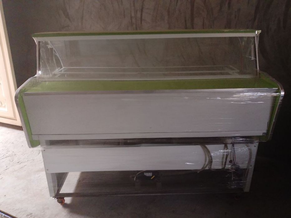 витрина холодильник