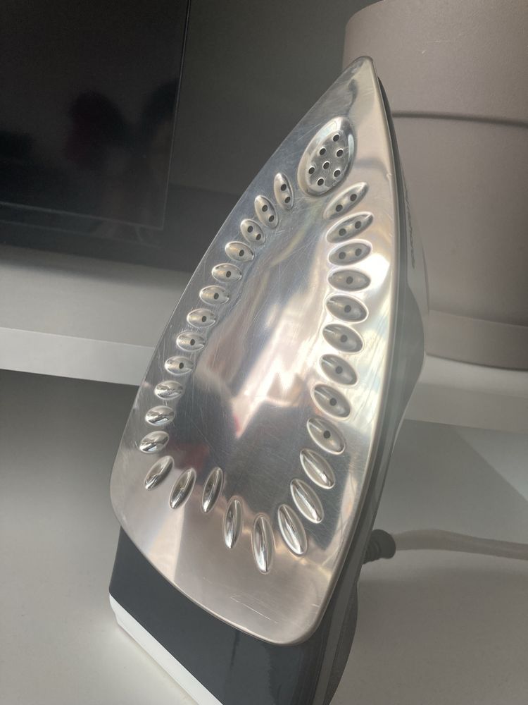 Ютия парогенератор Morphy Richards