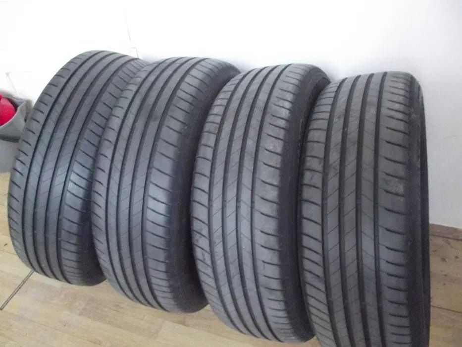 Vand set anvelope 17' Bridgestone