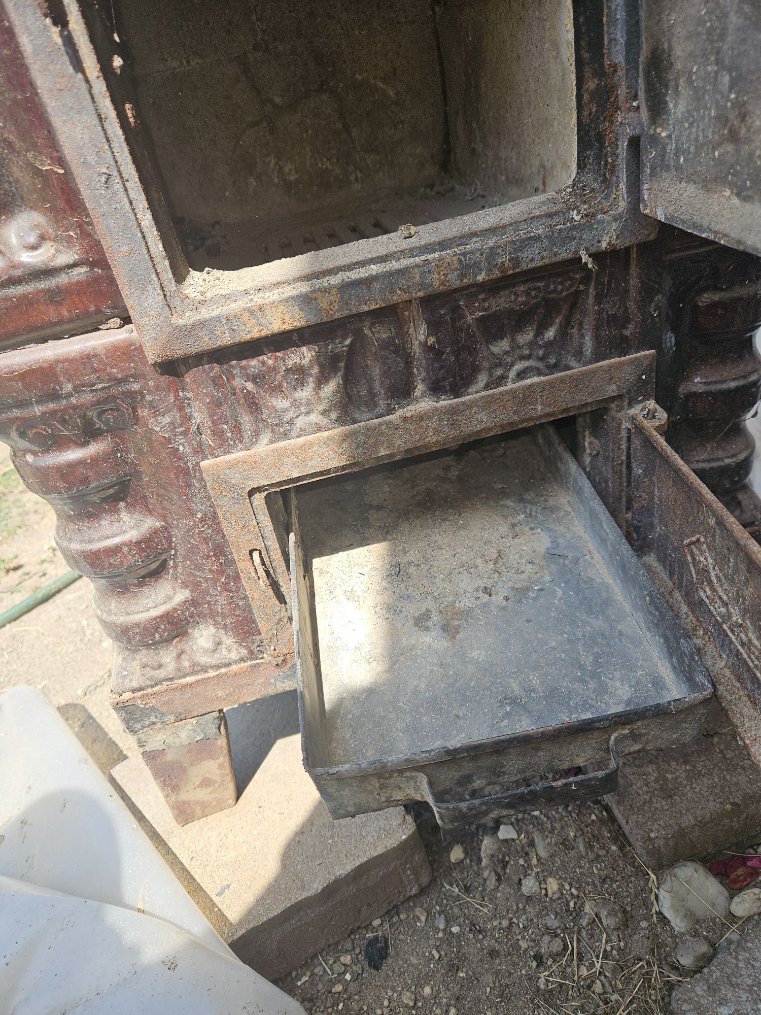 Vând soba mobilă