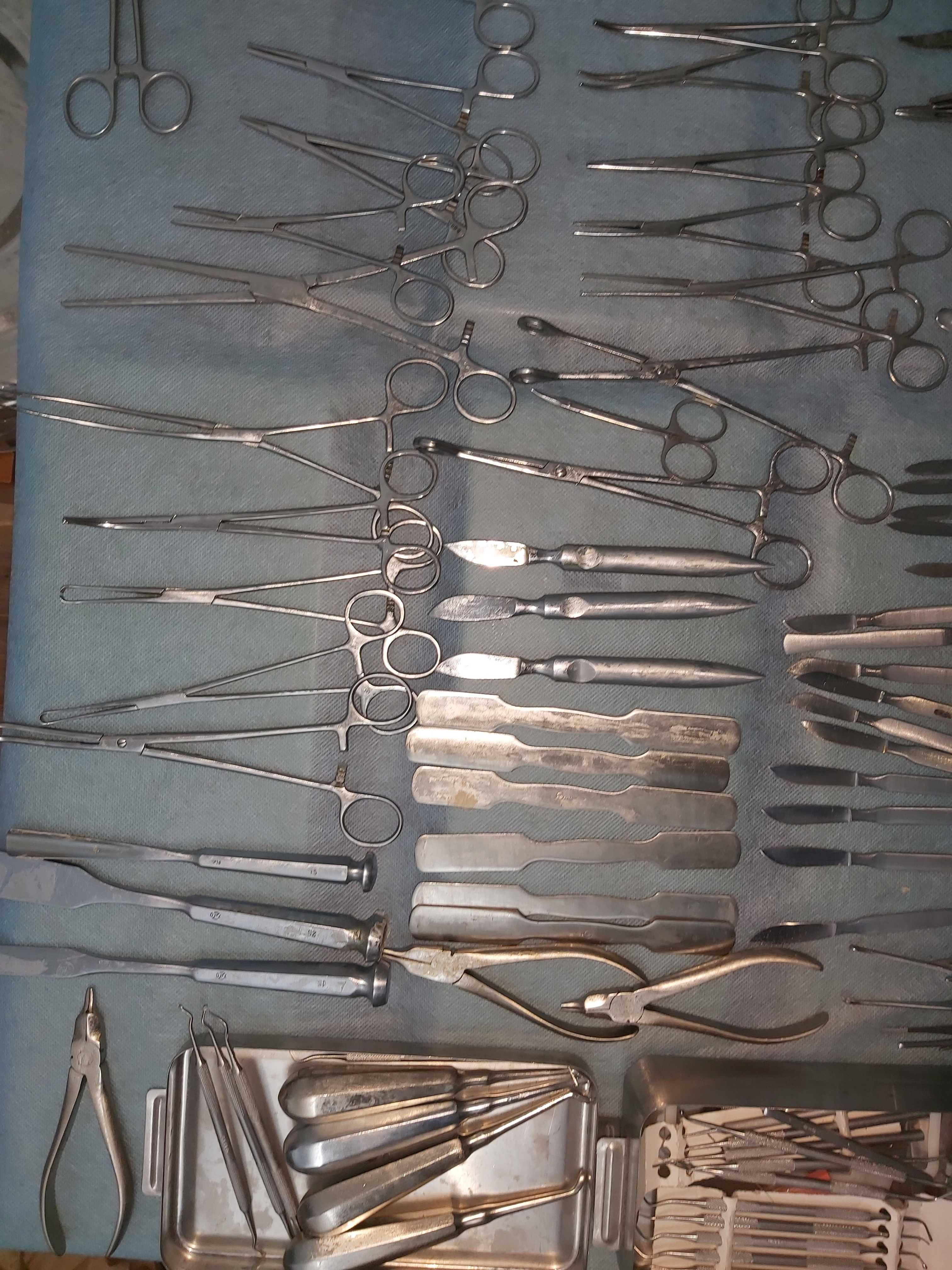 хирургические инструменты(зажимы,пинцеты,скальпель,ножницы,)опер.набор