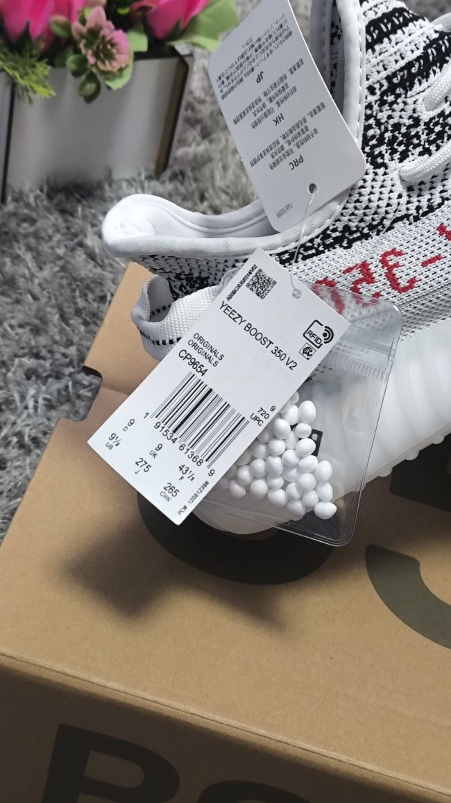 Yeezy Boost 350 V2 "Zebra" , adidas, nike