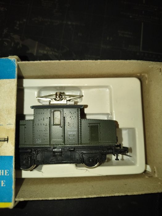 Locomotiva trenuleț piko e69