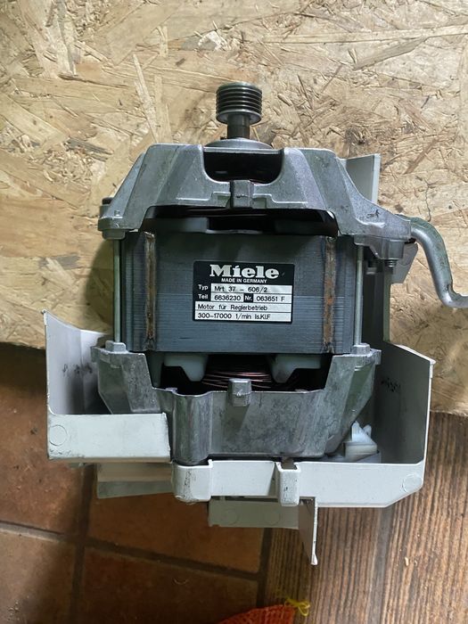 Motor Miele mrt 37