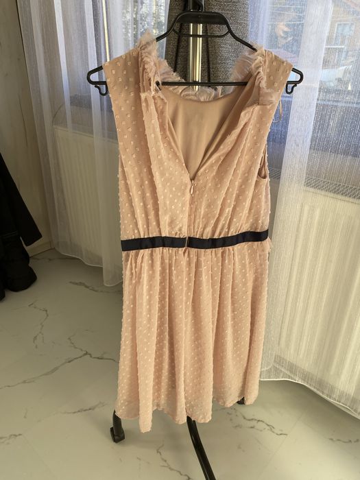 Дамски рокли нови два цвята син и розов