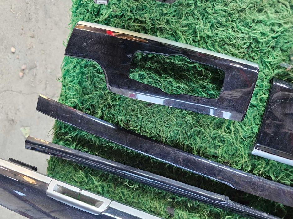 Бмв ф01 Интериорни лайстни bmw f01 7 серия