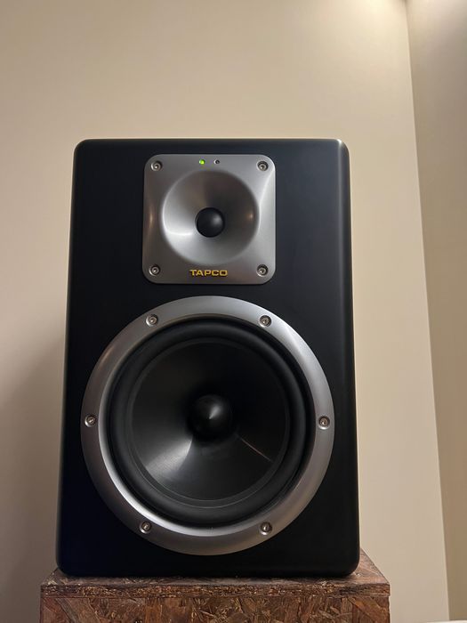 Tapco S8 – Активни студийни монитори (много добро състояние)
