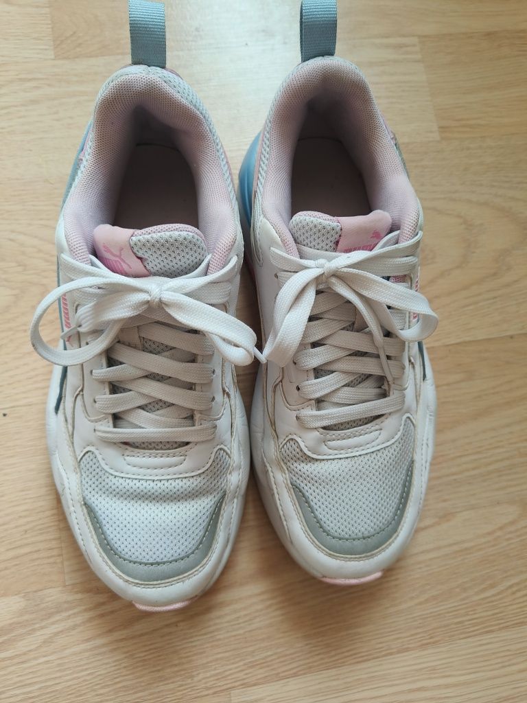Дамски, момичешки маратонки Puma