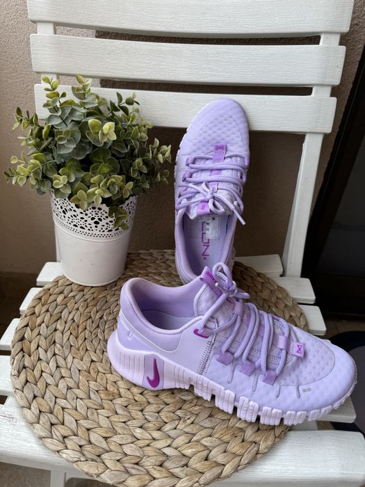 Дамски маратонки NIKE