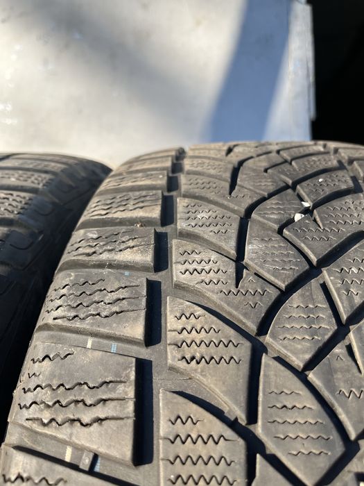 4 бр. зимни гуми 235/50/19 GoodYear AO SUV DOT 1019 5-6 mm
