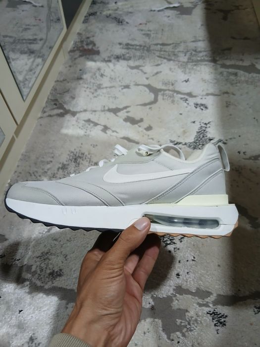 Toza Nike brendi