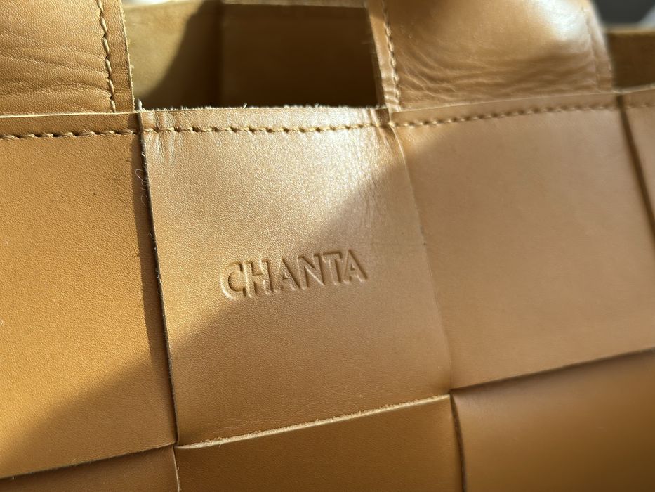 Кожена дизайнерска чанта “Chanta”