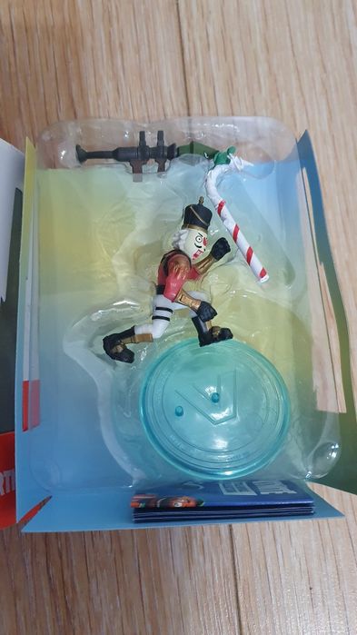 Figurină Fortnite Crackshot