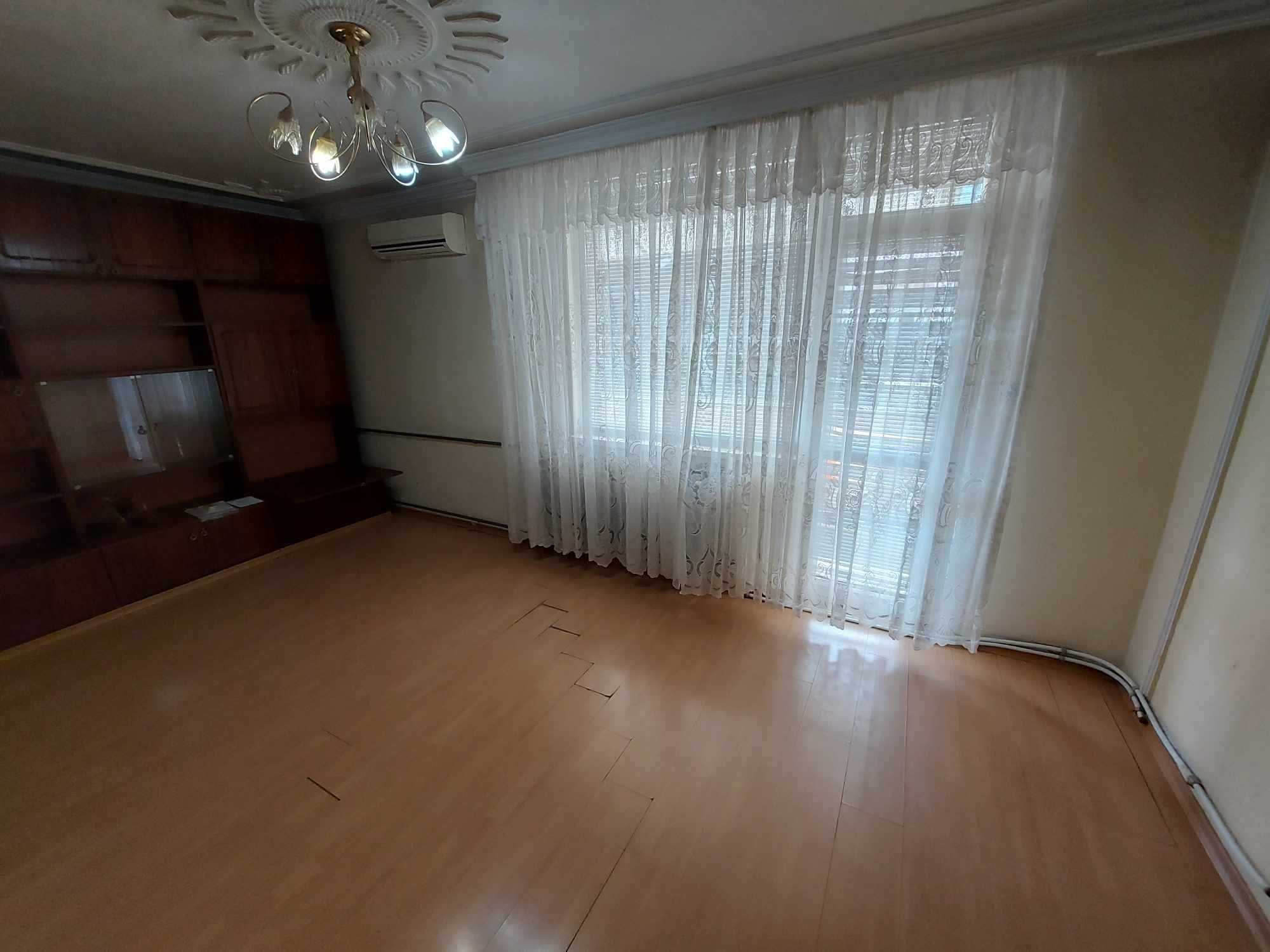 Тристаен апартамент, 89кв.м, кв. Боровец