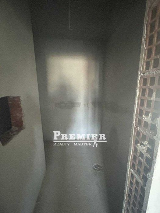 Продава се Тристаен апартамент в Бургас, Изгрев - 120 кв.м за 1649 €/кв.м - Снимка #4