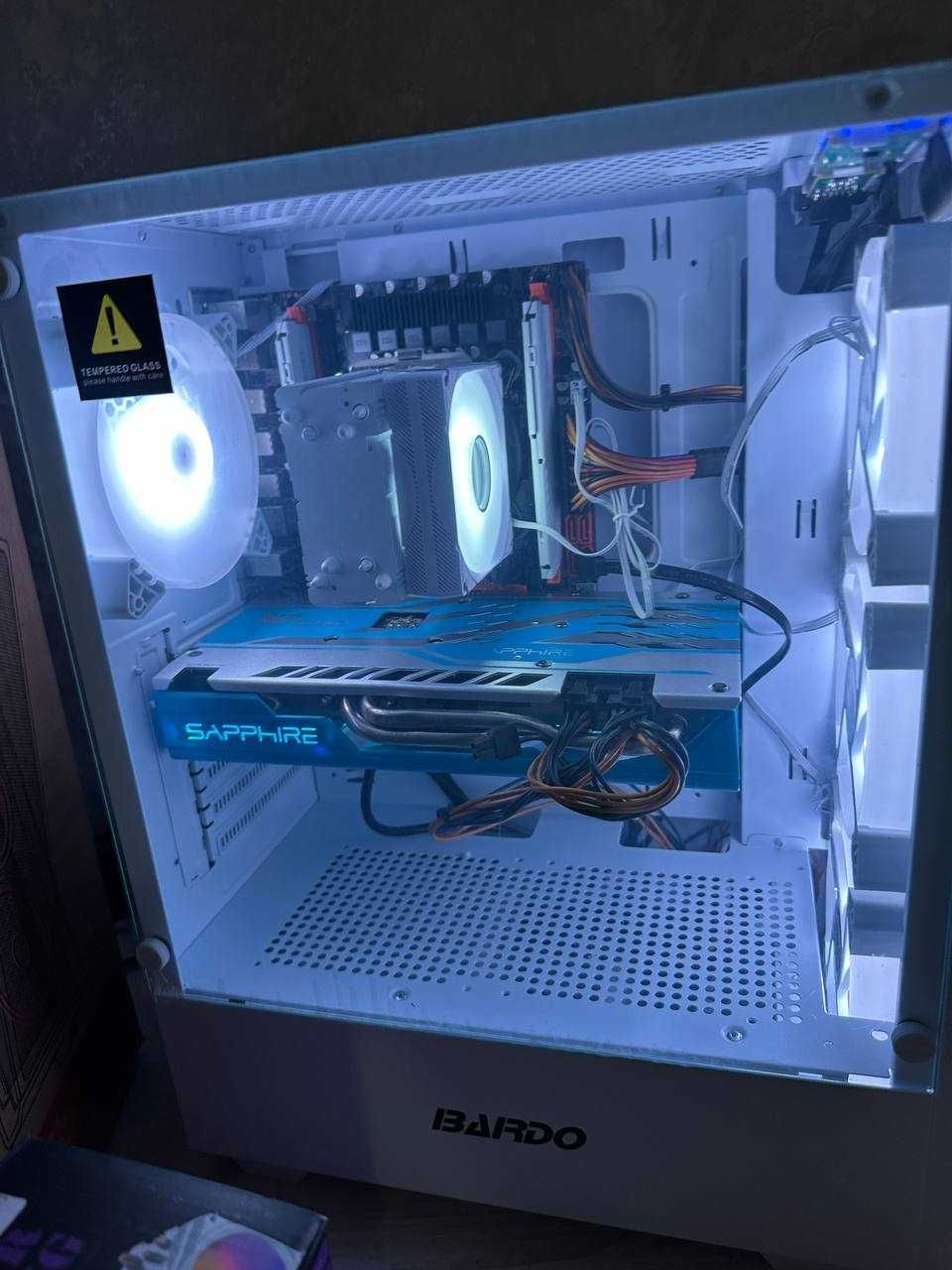 Игровой кейс / RX 590 8gb / DDR4 16gb / 12 ядер 24 потоков