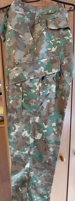 Pantaloni combat