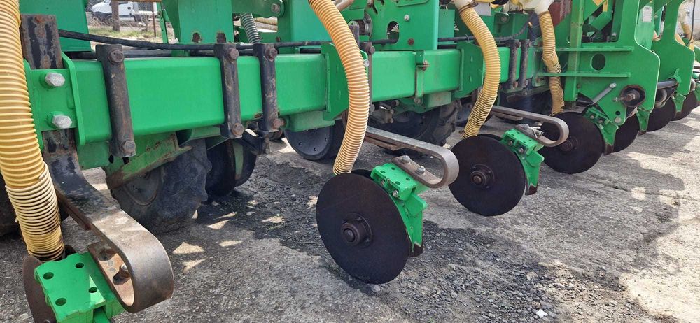 Semanatoare plante prasitoare Sfoggia 8 randuri