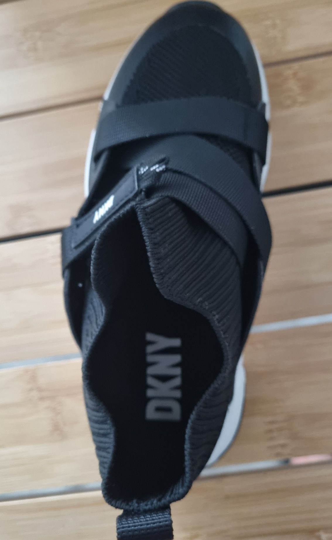 ПРОМОЦИЯ!!! Детски оригинални маратонки DKNY