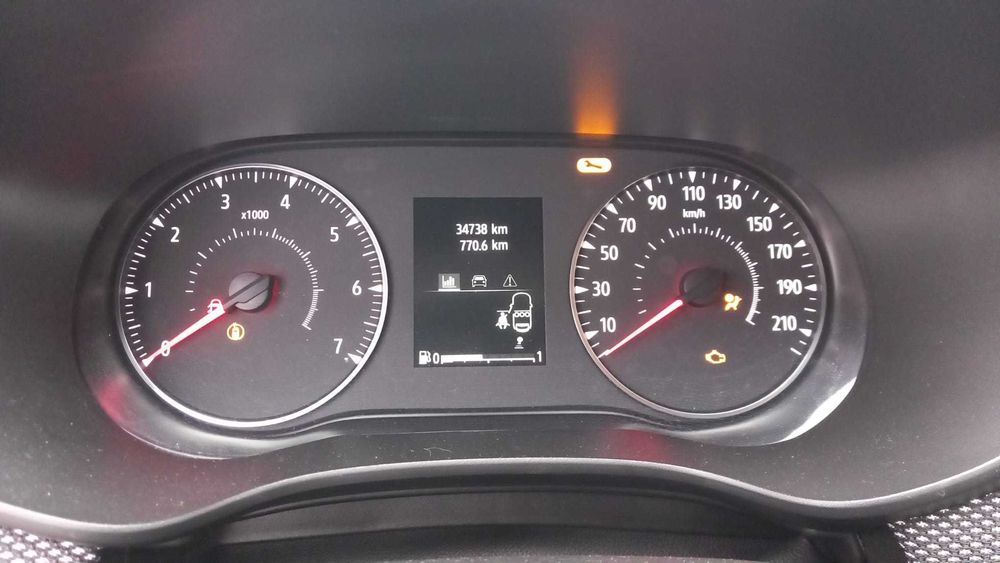 Dacia sandero 3 avariata