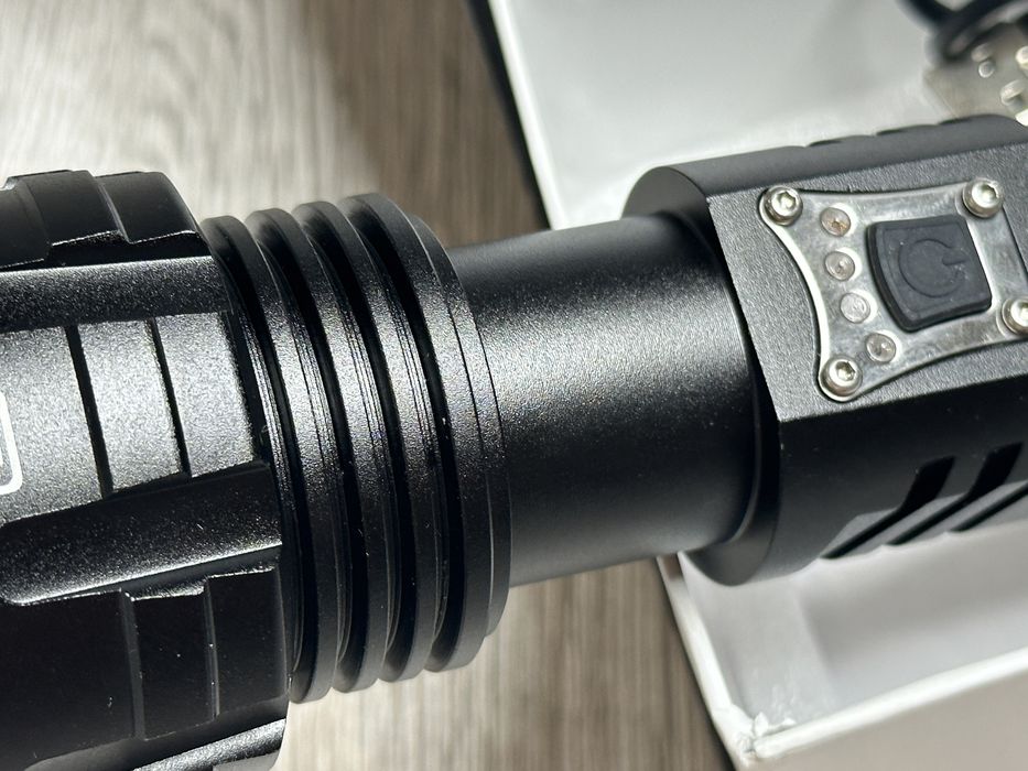 Lanterna Profesionala XHP90.2 zoom Telescopic, 5 Moduri de Iluminare