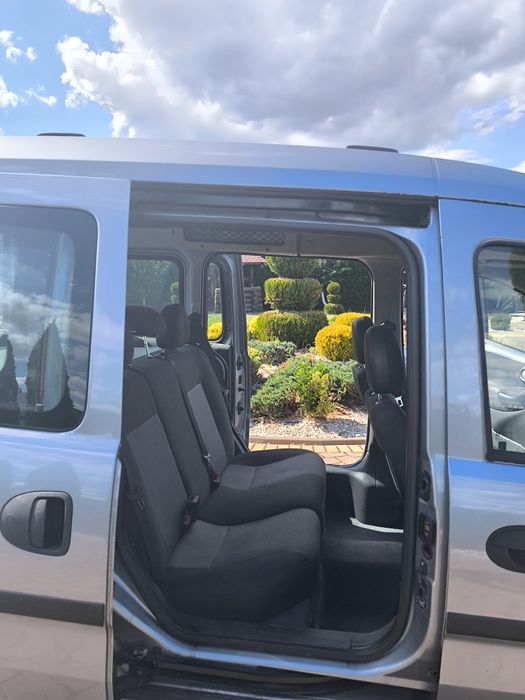Opel Combo 2009 aer condiționat