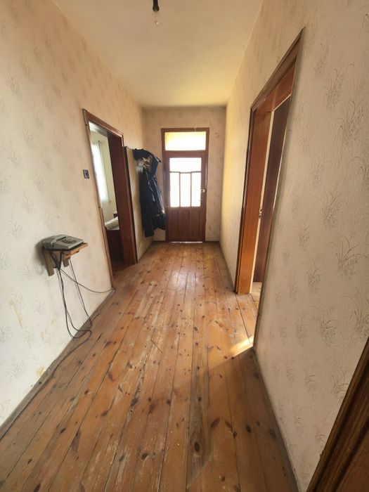 Продава се Етаж от къща в Казанлък - 90 кв.м за 1020 €/кв.м - Снимка #5