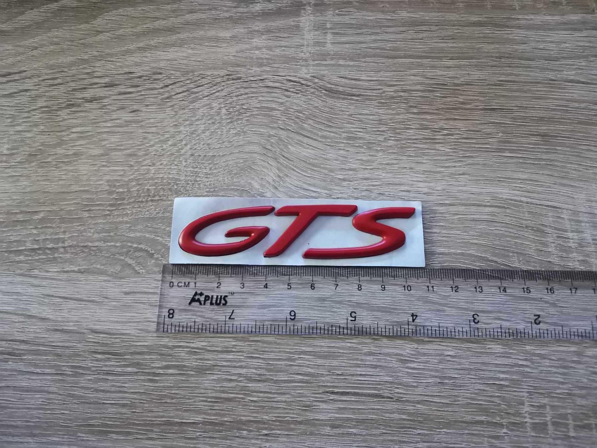 Порше Porsche GTS червен надпис емблема