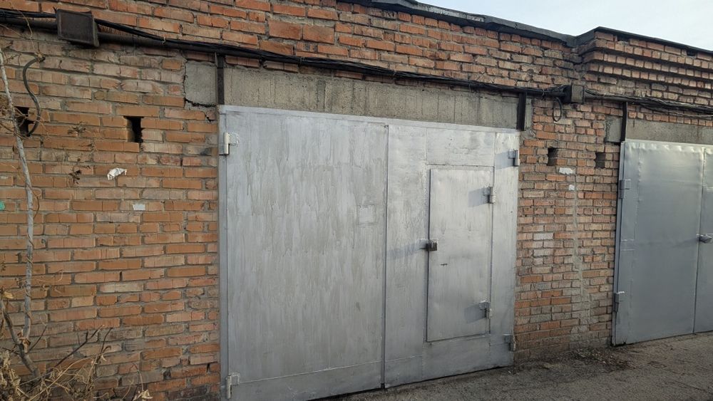 продам двухуровневый гараж возле КАЗЦИНК