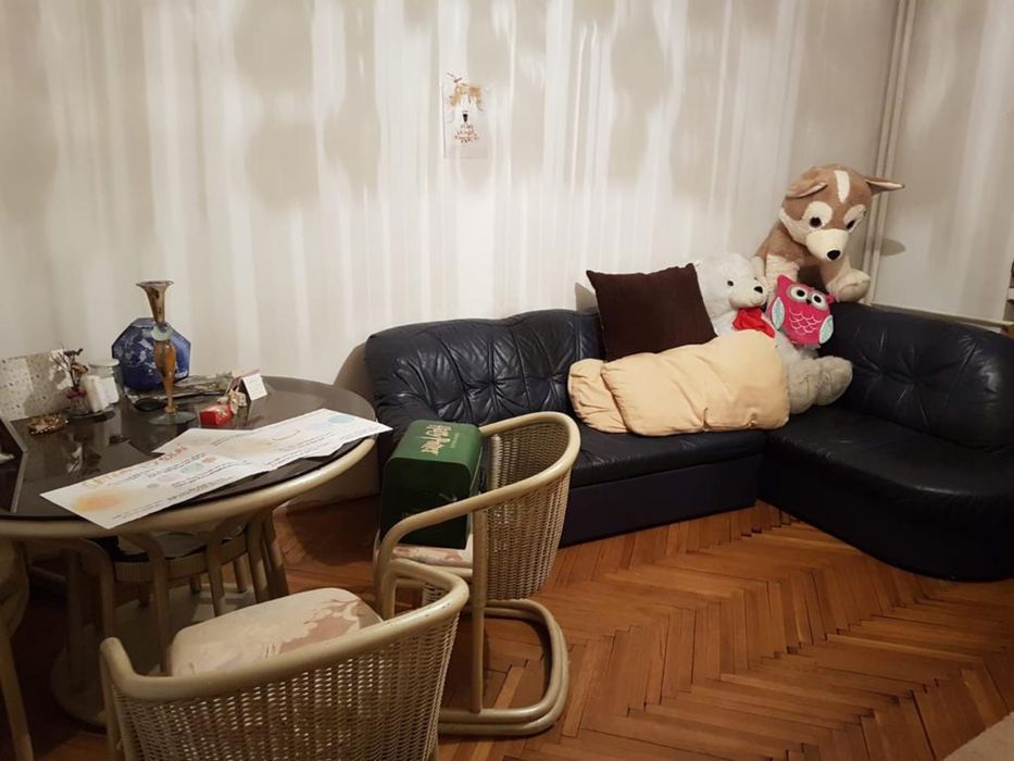 vanzare ap 4 cam centru civic /cetate/piata/medicina