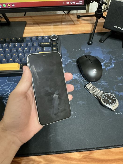 iPhone 11 128гб идеал срочно