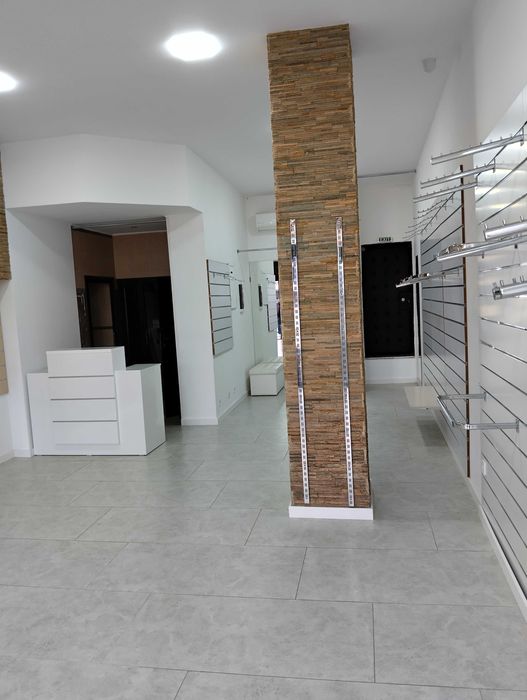 Дава под наем Магазин / офис / или друг род търговска дейност