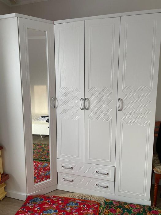 Продам детский шкаф