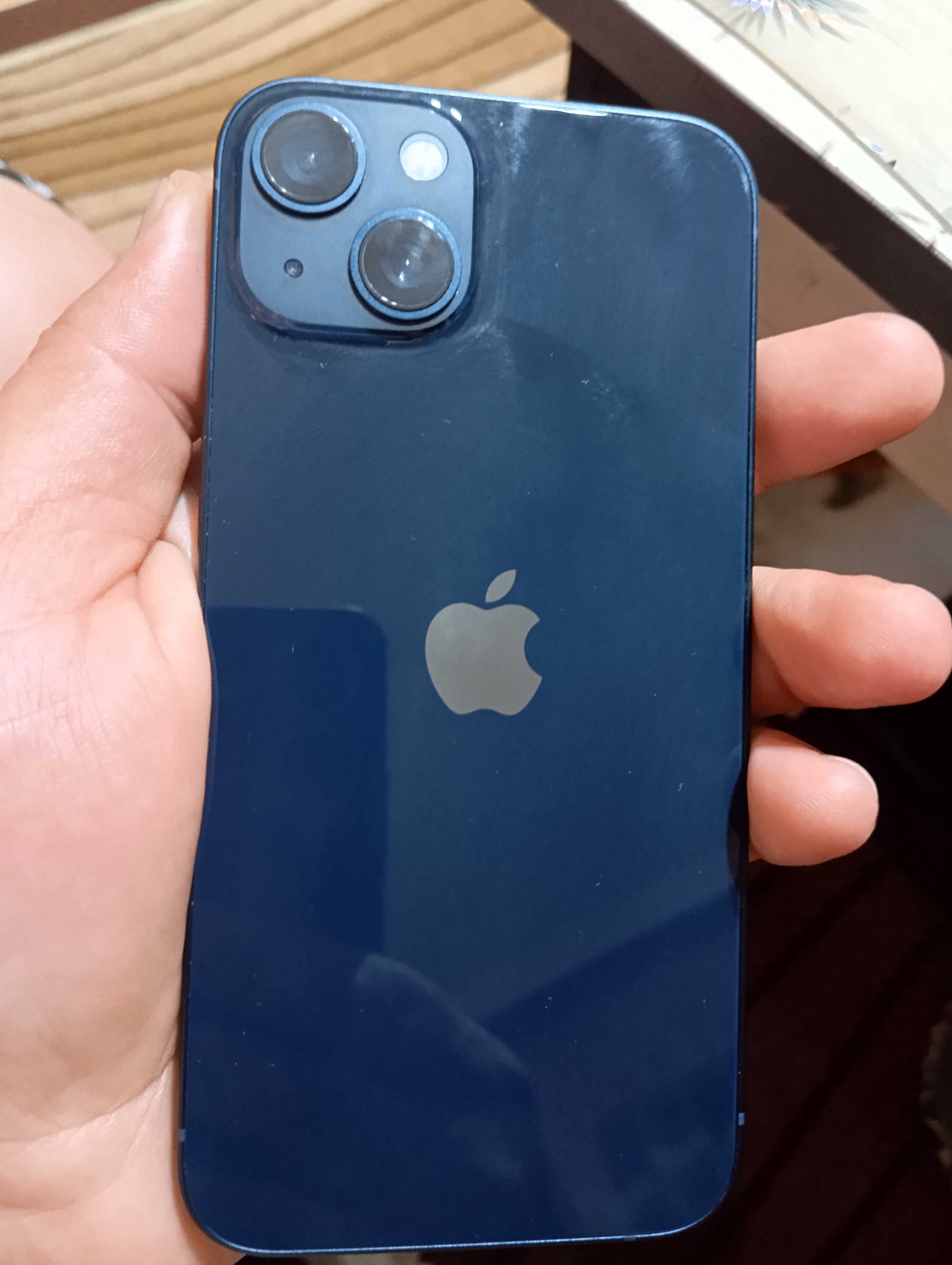 IPhone 13 Много запазен