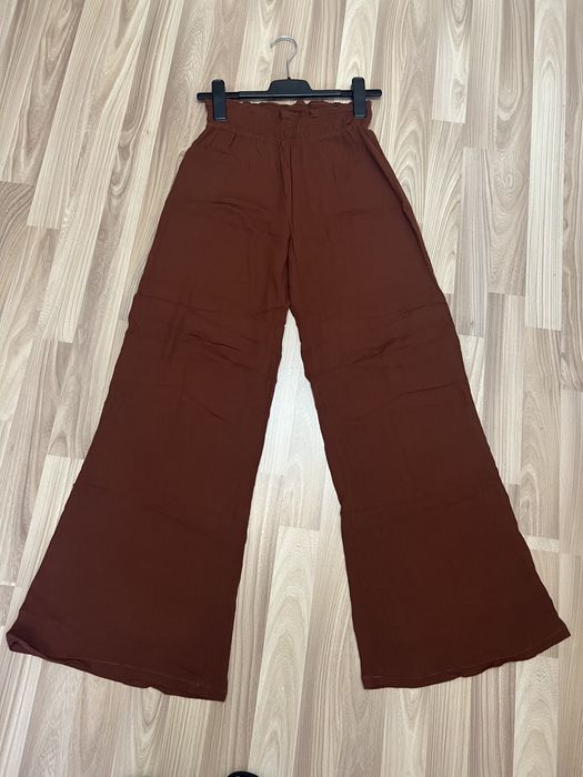 Pantaloni evazati primark m