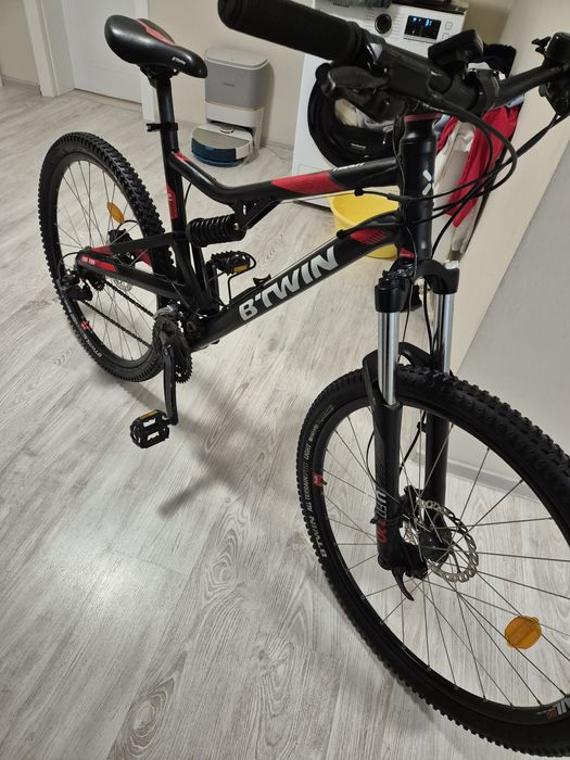 Bicicleta fullsuspension Btwin-520,frane hidraulice,roti 27.5,Sram X4