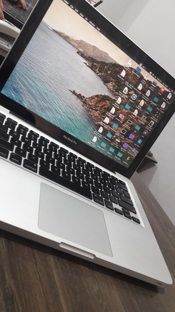 Macbook pro 11 bir oy kafolat